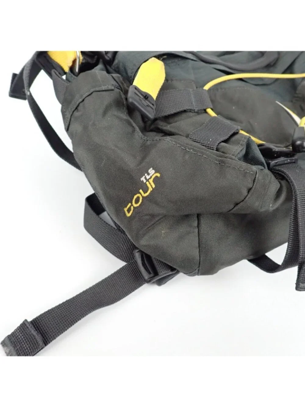 Mountainsmith Tour Lumbar Fanny Pack Black Hiking Waist Bag Outdoor Straps